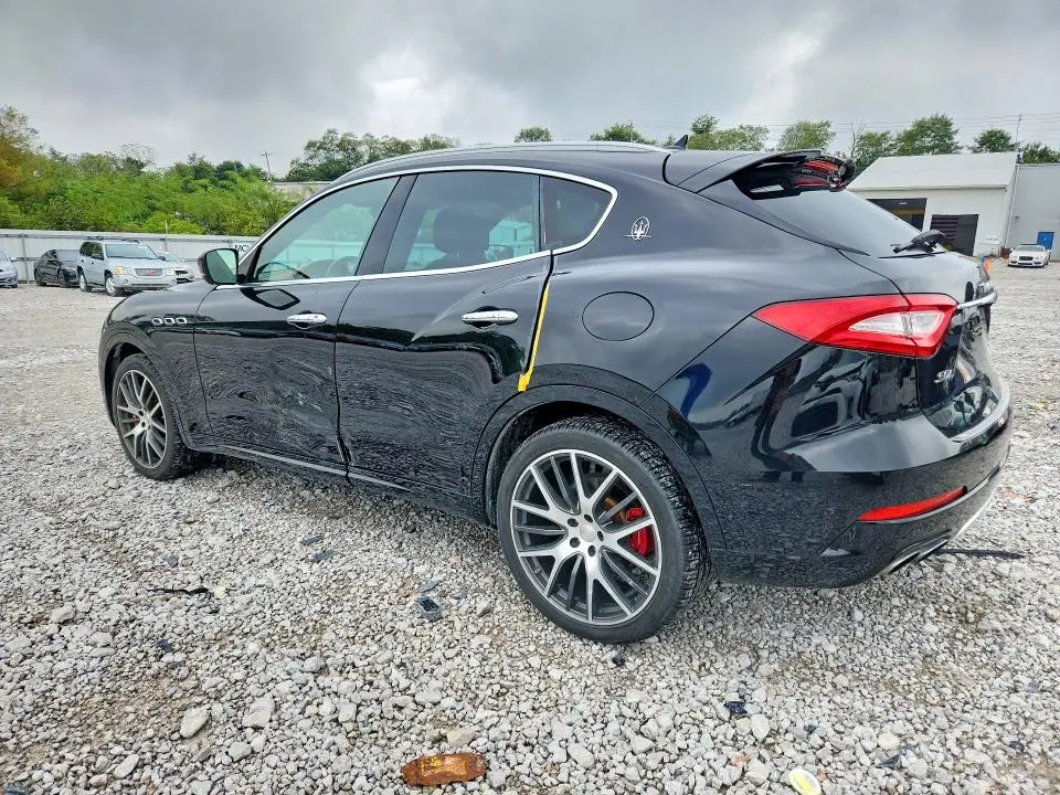 2017 MASERATI LEVANTE S SPORT  