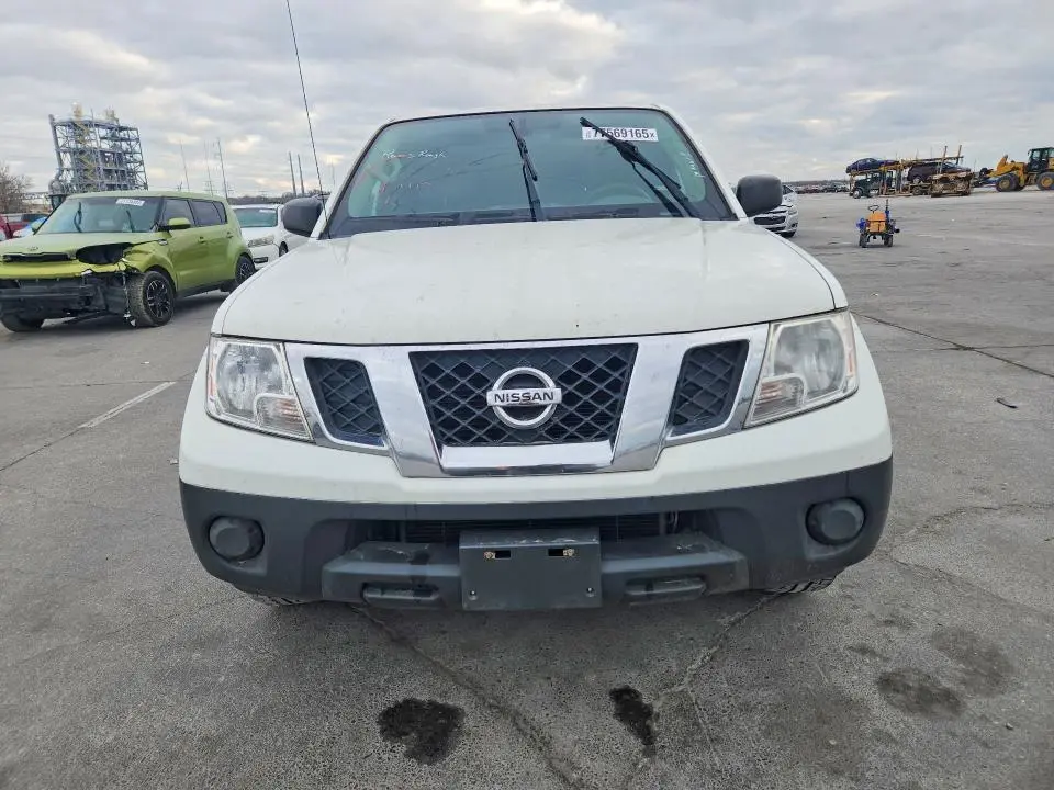 2019 NISSAN FRONTIER S  
