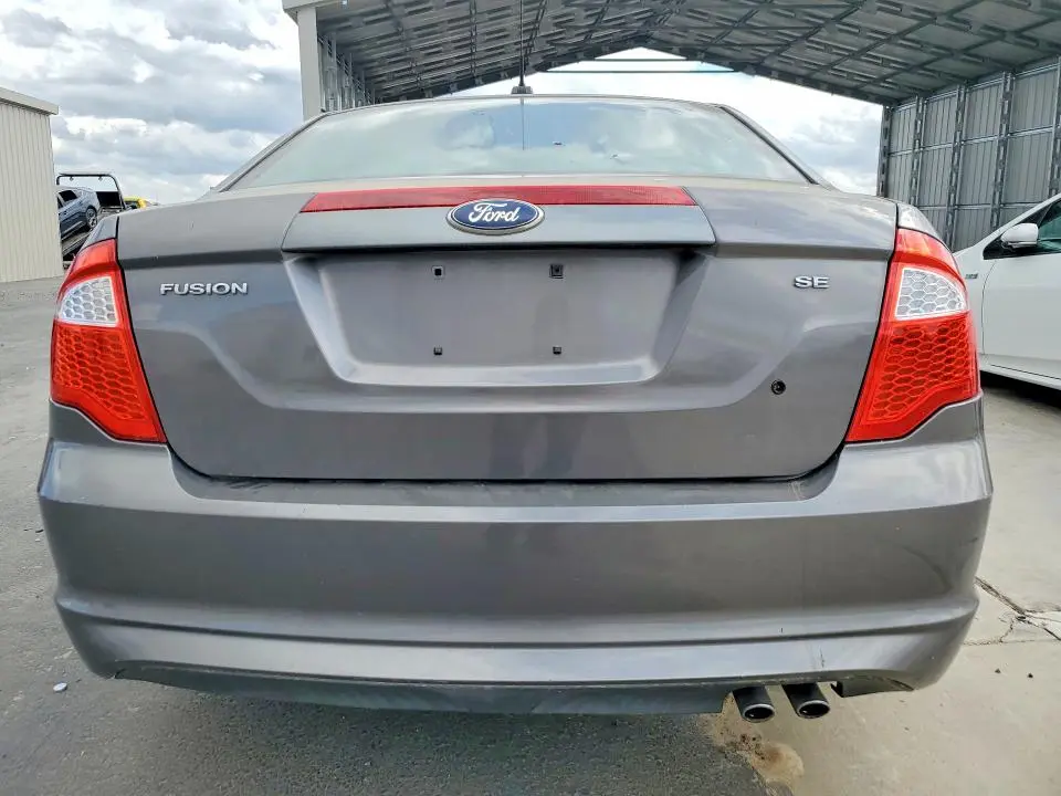 2011 FORD FUSION SE  