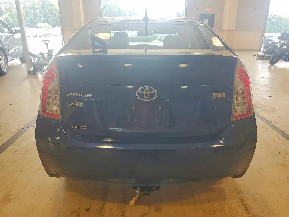 2015 TOYOTA PRIUS FOUR  