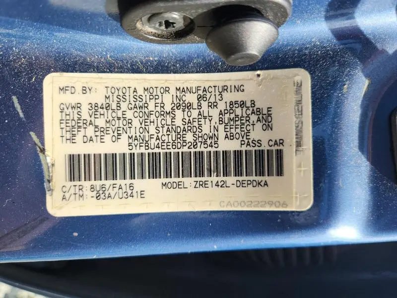 2013 TOYOTA COROLLA BASE  