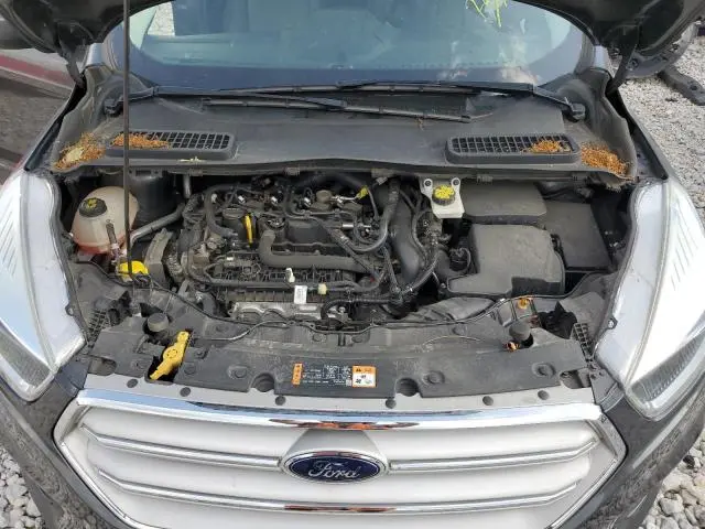 2019 FORD ESCAPE SE  