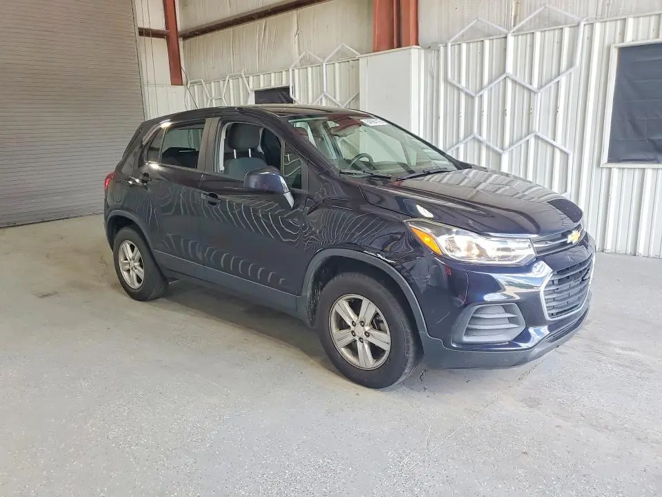 2022 CHEVROLET TRAX LS  