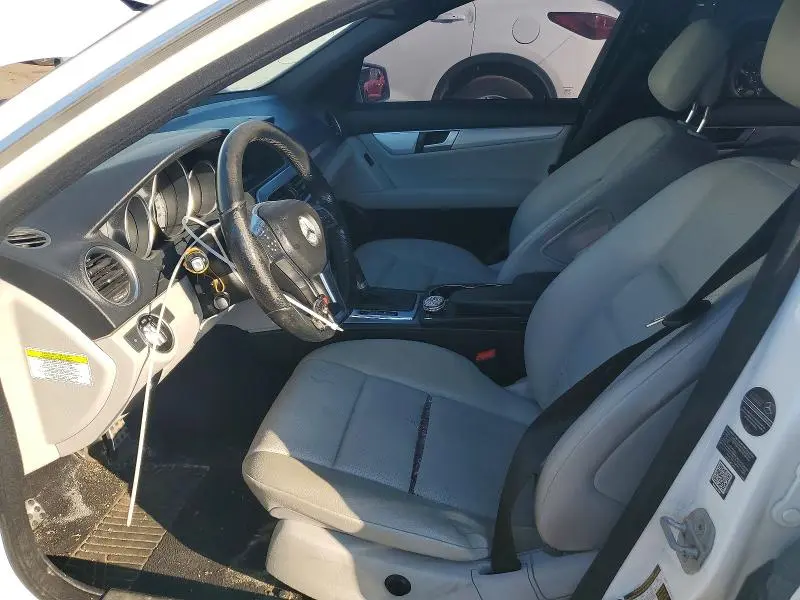 2014 MERCEDES-BENZ C 250  