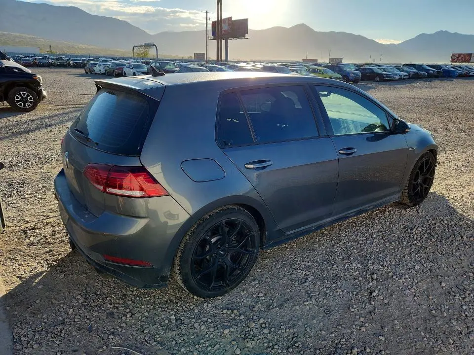 2019 VOLKSWAGEN GOLF R   