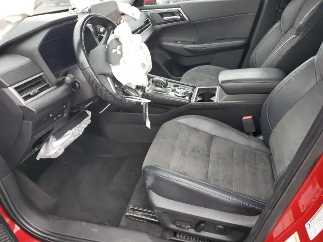 2023 MITSUBISHI OUTLANDER SE  