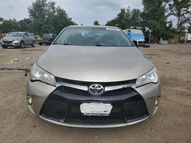 2016 TOYOTA CAMRY LE  