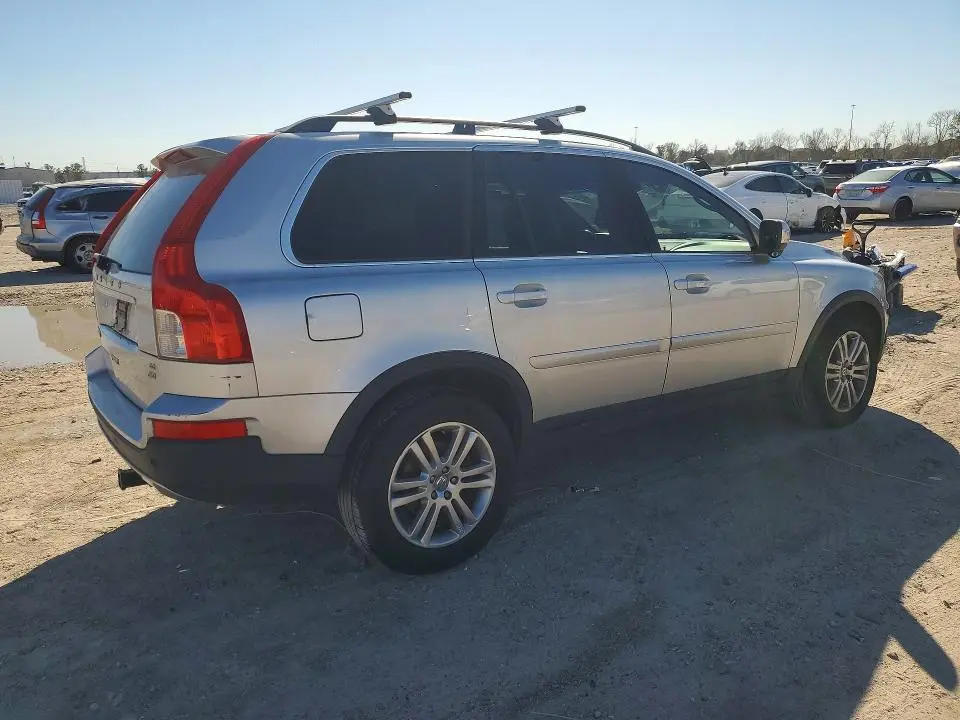 2010 VOLVO XC90 3.2  