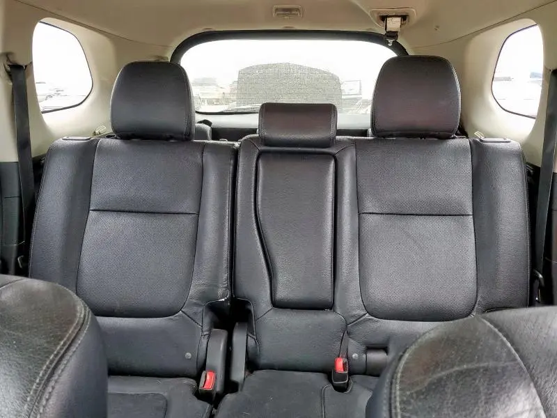 2016 MITSUBISHI OUTLANDER SE  