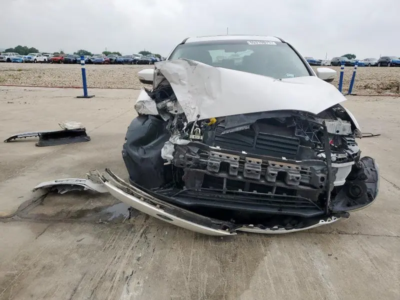 2015 FORD FOCUS TITANIUM  
