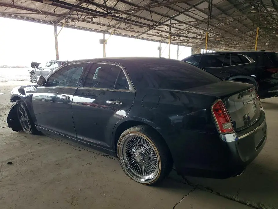 2011 CHRYSLER 300   