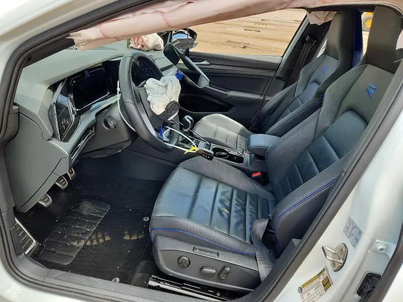 2024 VOLKSWAGEN GOLF R   