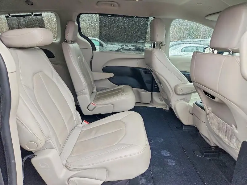 2021 CHRYSLER PACIFICA TOURING L  