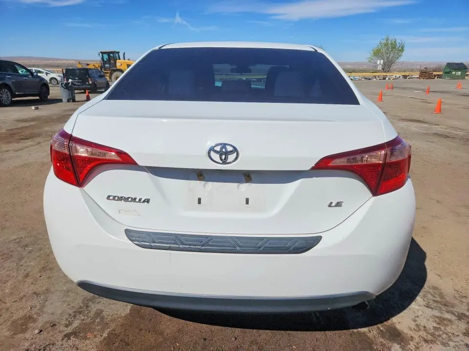2017 TOYOTA COROLLA LE  