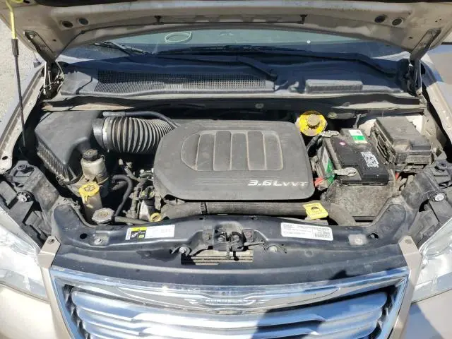 2016 CHRYSLER TOWN & COUNTRY TOURING  