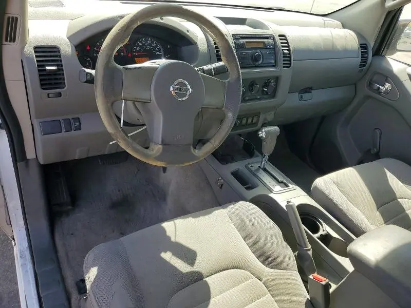 2012 NISSAN FRONTIER S  