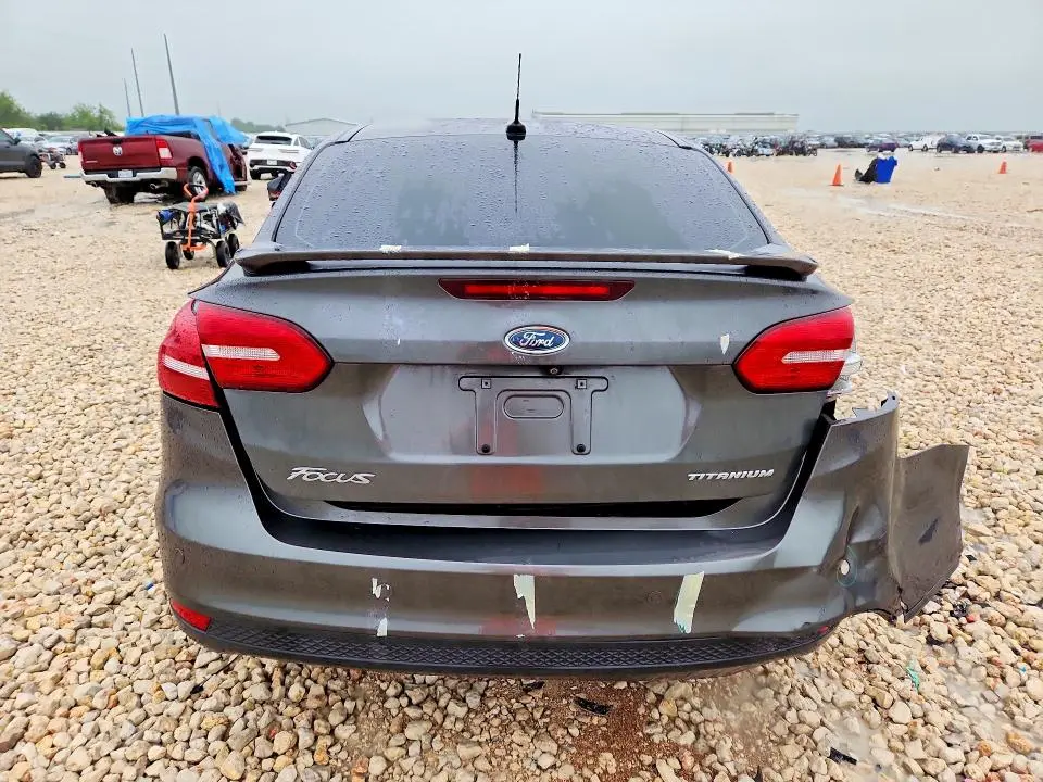 2017 FORD FOCUS TITANIUM  