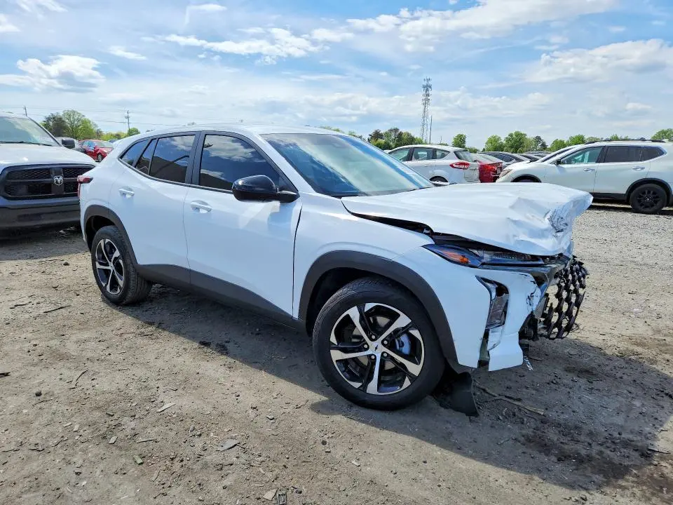 2025 CHEVROLET TRAX 1RS  