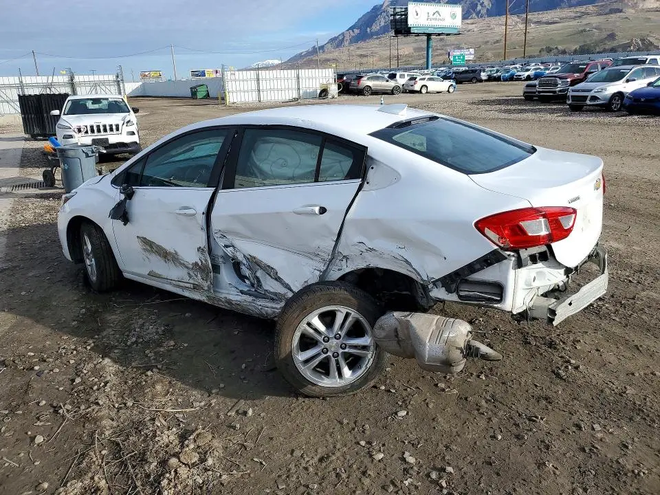 2018 CHEVROLET CRUZE LT  