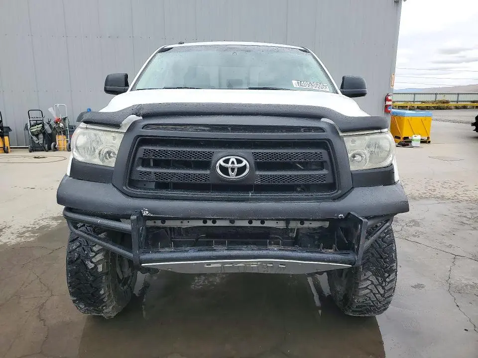 2013 TOYOTA TUNDRA DOUBLE CAB SR5  