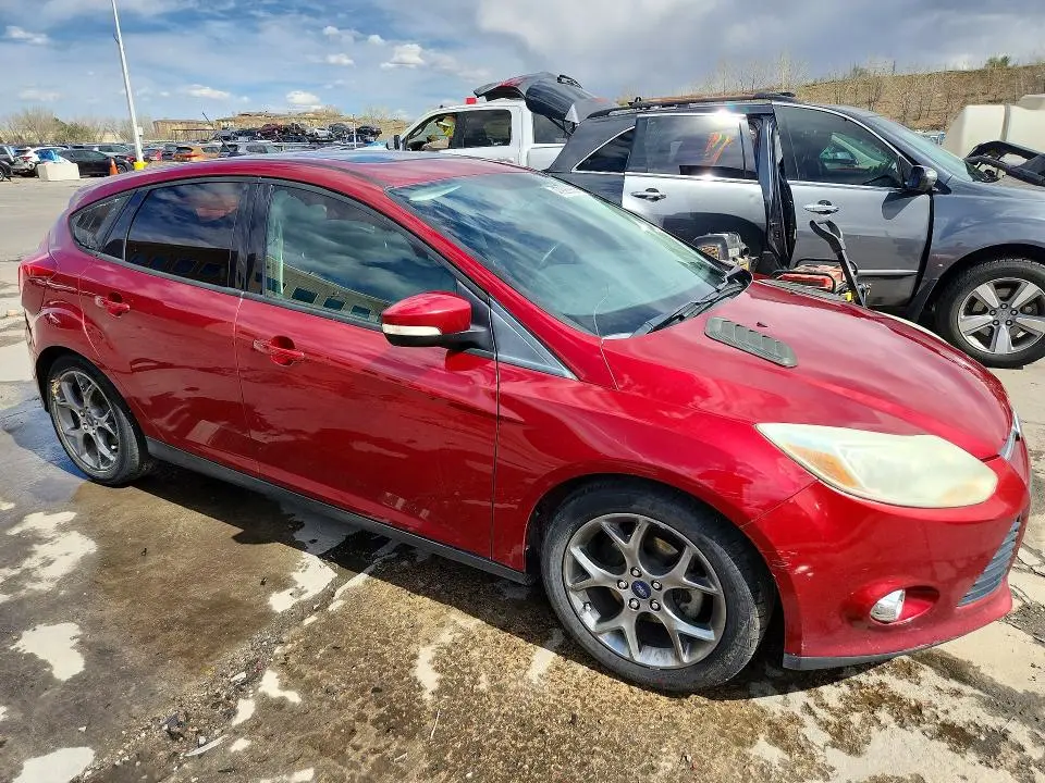 2013 FORD FOCUS SE  