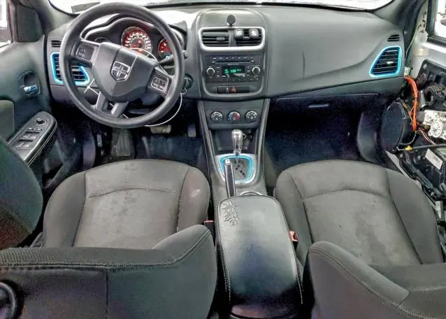 2014 DODGE AVENGER SE  