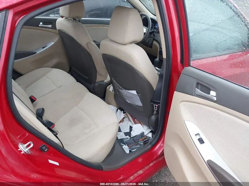 2012 HYUNDAI ACCENT GLS