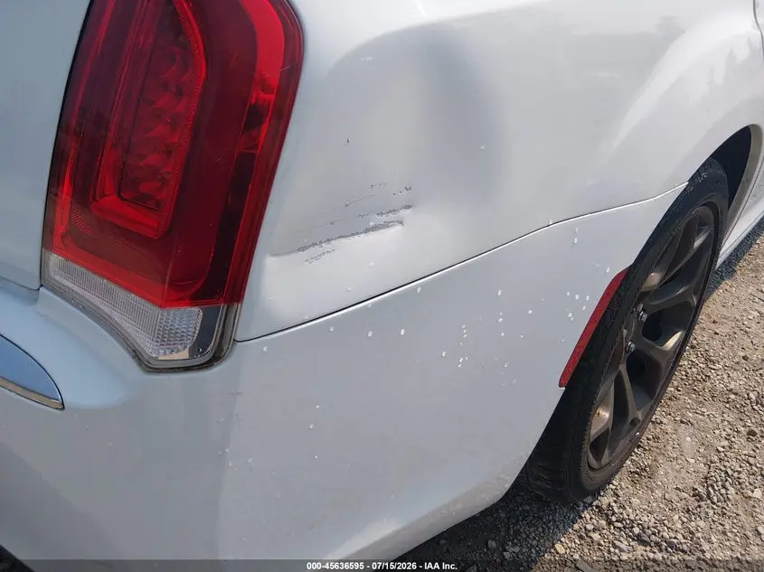 2015 CHRYSLER 300 LIMITED