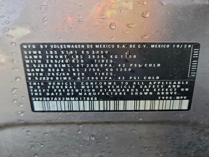 2021 VOLKSWAGEN TIGUAN SE  