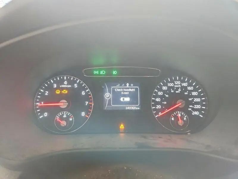 2017 KIA SORENTO LX  