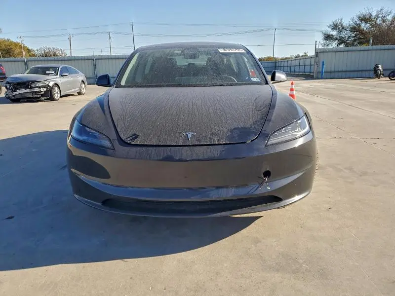 2025 TESLA MODEL 3   