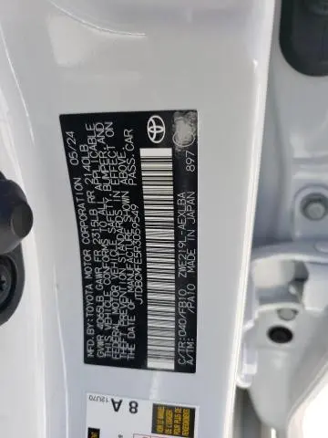 2024 TOYOTA COROLLA LE