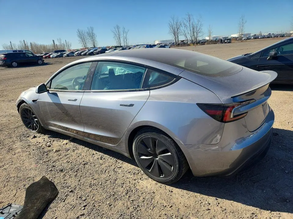 2024 TESLA MODEL 3   