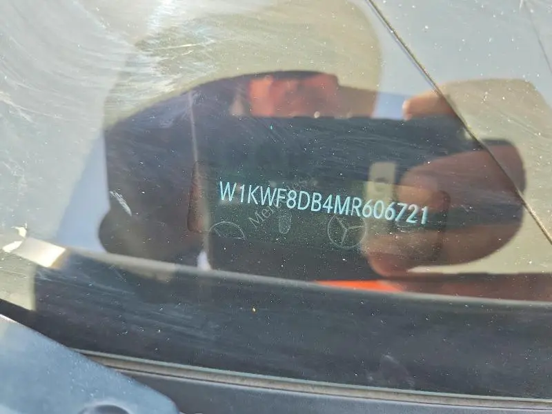 2021 MERCEDES-BENZ C 300  