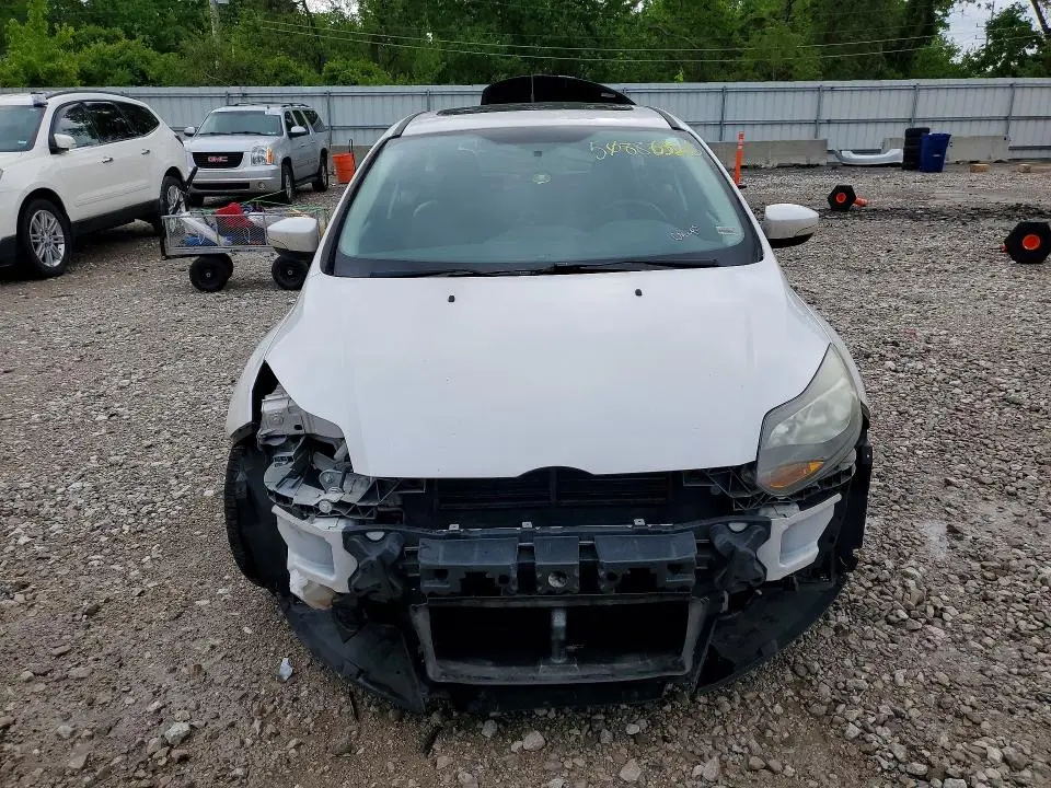 2014 FORD FOCUS TITANIUM  