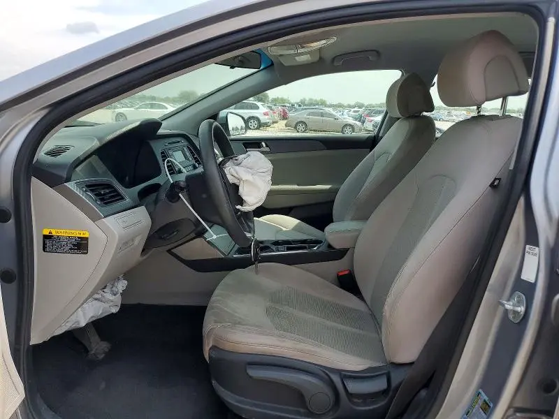 2017 HYUNDAI SONATA SE  
