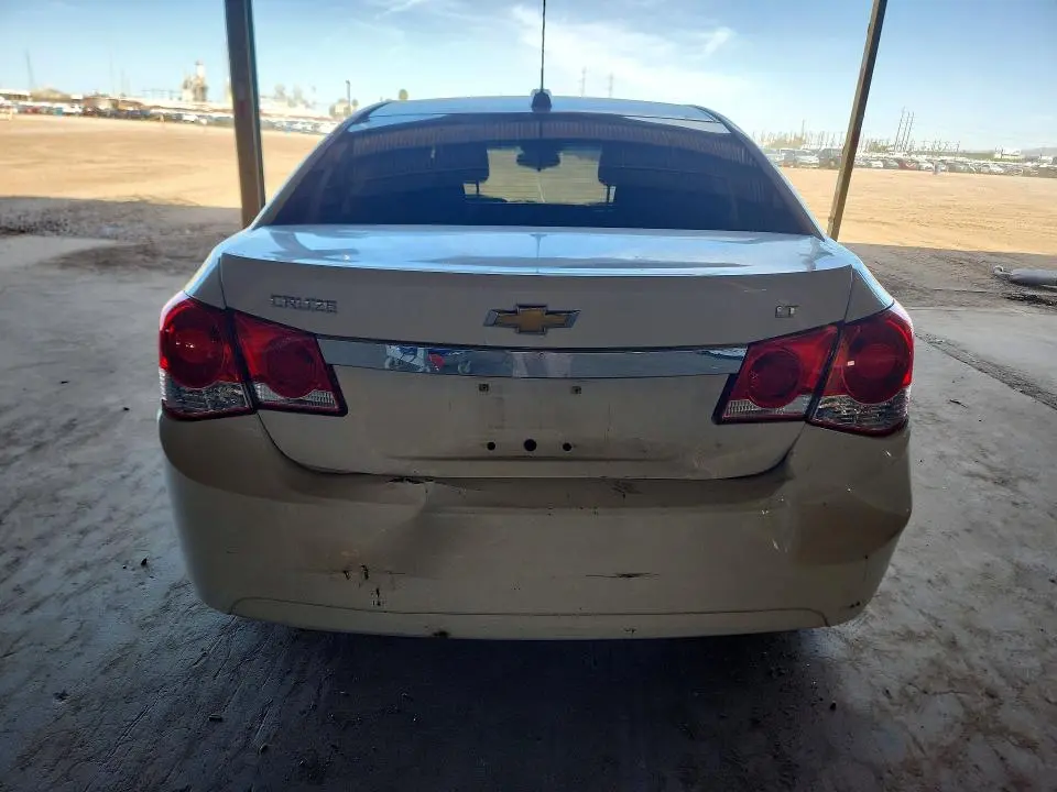 2015 CHEVROLET CRUZE LT  