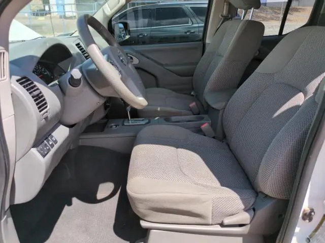 2021 NISSAN FRONTIER S  