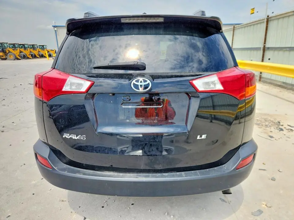 2015 TOYOTA RAV4 LE  