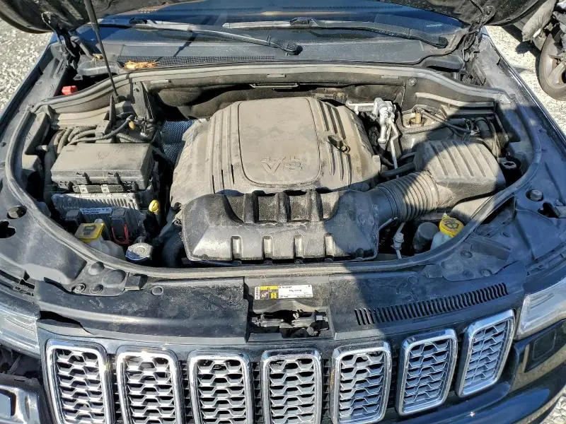 2019 JEEP GRAND CHEROKEE SUMMIT  