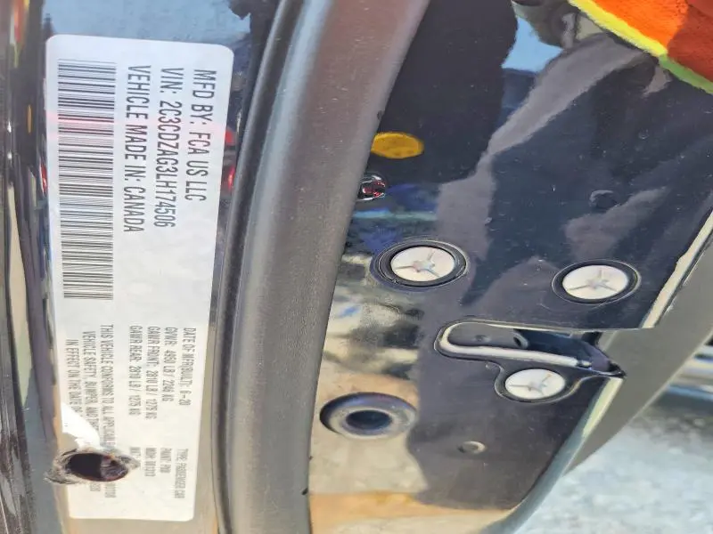 2020 DODGE CHALLENGER SXT  