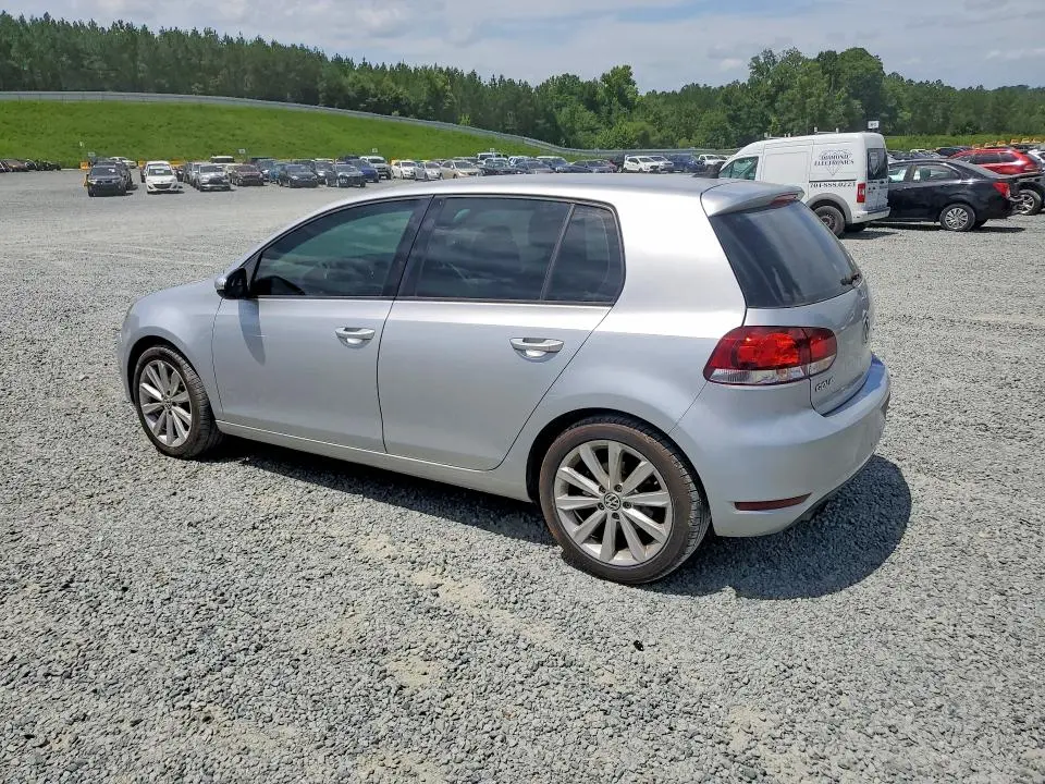 2014 VOLKSWAGEN GOLF   