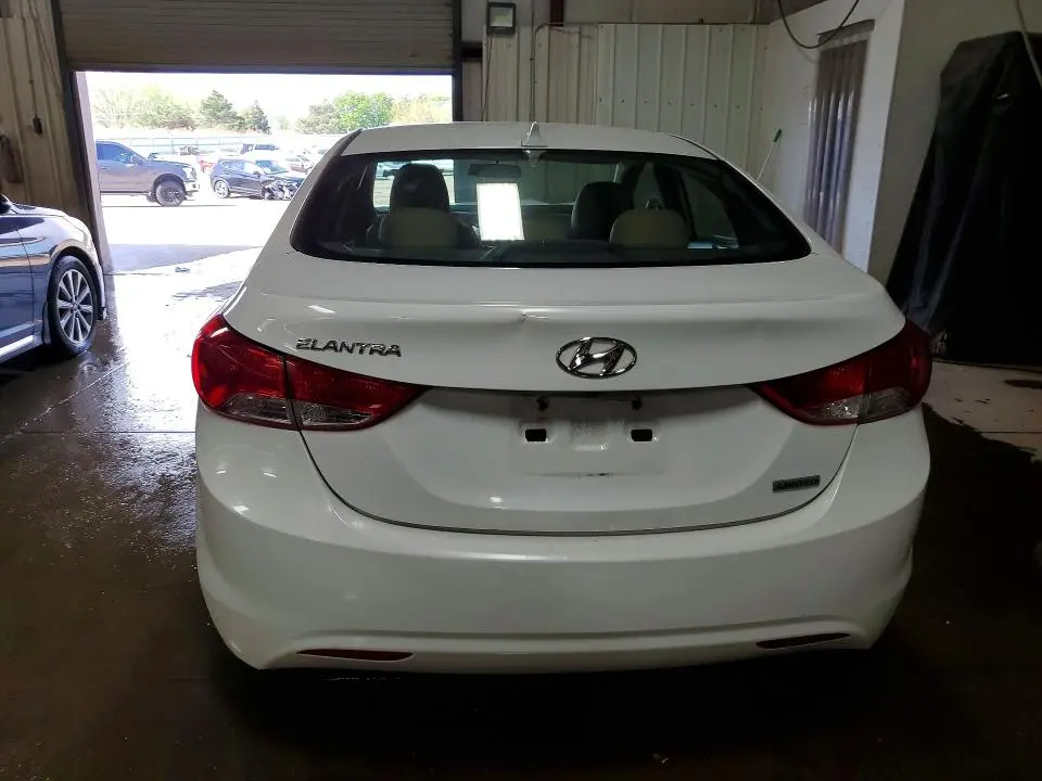 2012 HYUNDAI ELANTRA LIMITED  