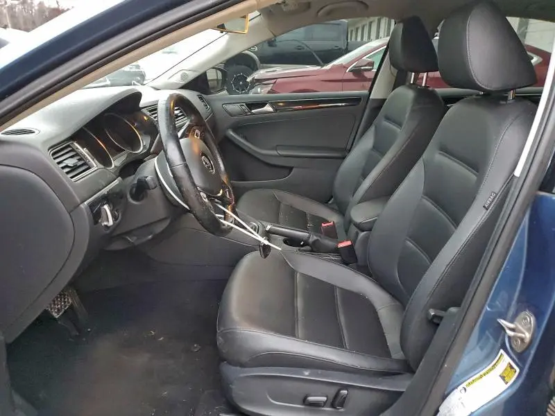 2017 VOLKSWAGEN JETTA SEL  