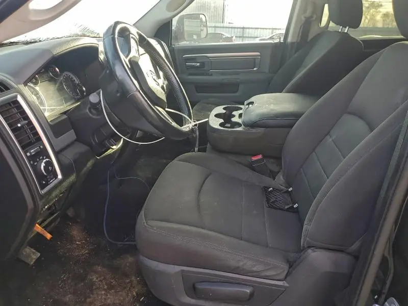 2019 RAM 1500 CLASSIC SLT  