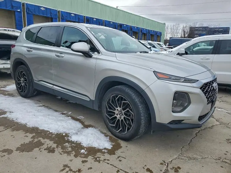 2019 HYUNDAI SANTA FE SE  