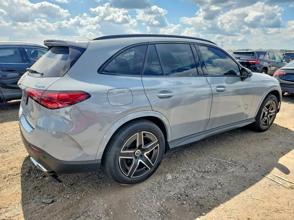 2025 MERCEDES-BENZ GLC 350E  