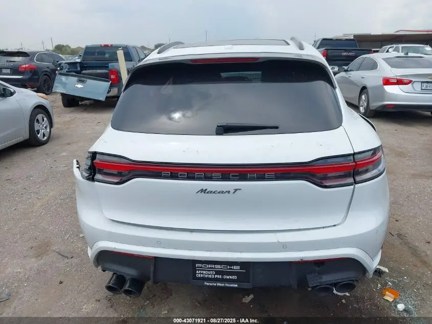2023 PORSCHE MACAN T