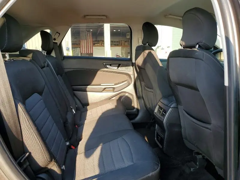 2018 FORD EDGE SE  