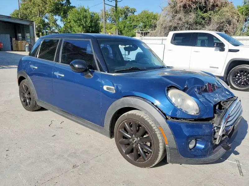 2015 MINI COOPER   